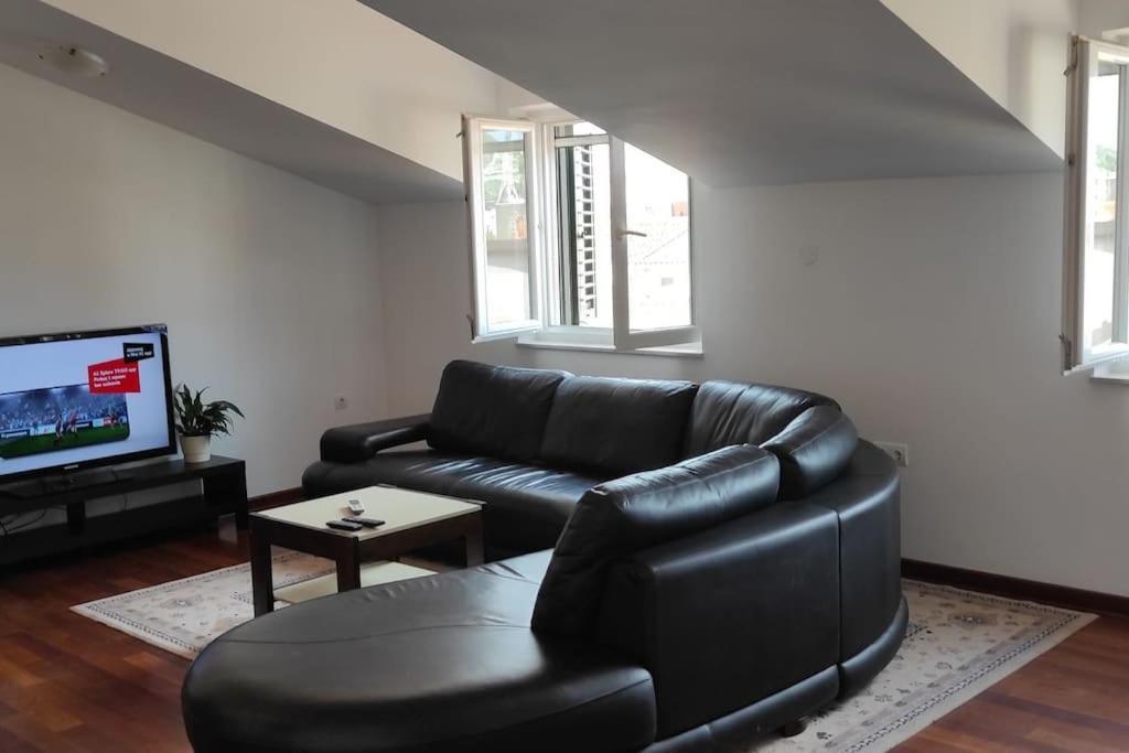 Luxury City Centre Apartment With Stunning View Omis Ngoại thất bức ảnh