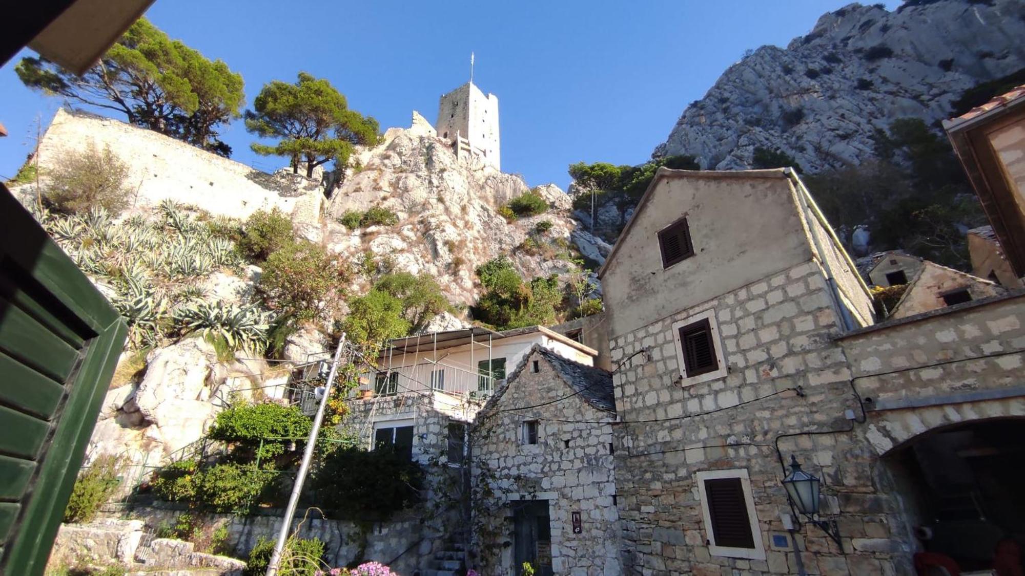 Luxury City Centre Apartment With Stunning View Omis Ngoại thất bức ảnh